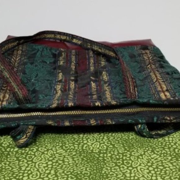 Handmade Large Red Floral Bag - Picture 3 of 5